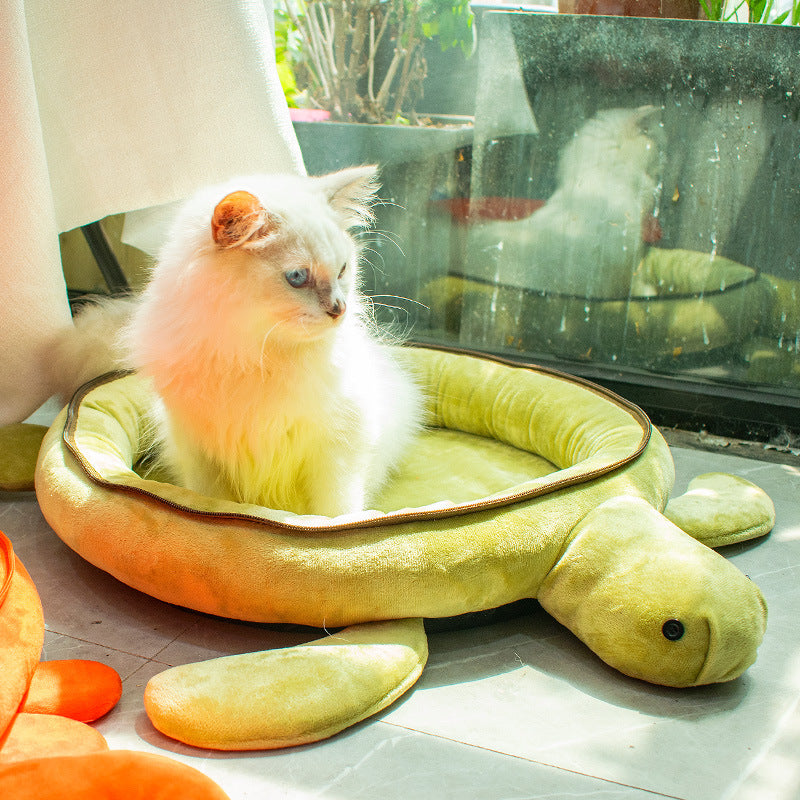 Winter halfgesloten kattennest